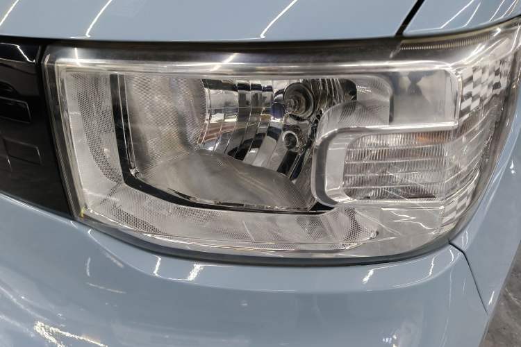 Used Wuling Hongguang MINIEV 2020 Enjoyment Model Lithium Iron Phosphate Left Front Headlight