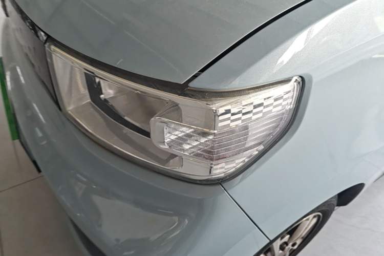 Used Wuling Hongguang MINIEV 2020 Lite Version Lithium Iron Phosphate Left Front Headlight