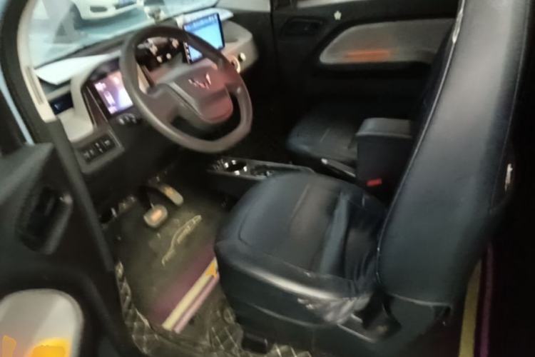 Used Wuling Hongguang MINIEV 2020 Enjoy Edition Lithium-Ion Battery Left Front Seat