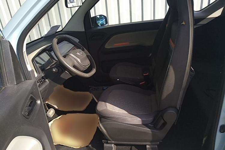 Used Wuling Hongguang MINIEV 2020 Enjoyment Model Lithium Iron Phosphate Left Front Seat
