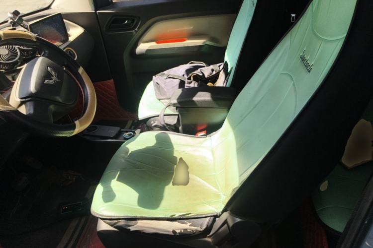 Used Wuling Hongguang MINIEV 2020 Freedom Version Lithium Iron Phosphate Left Front Seat