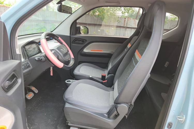 Used Wuling Hongguang MINIEV 2020 Freedom Version Lithium Iron Phosphate Left Front Seat