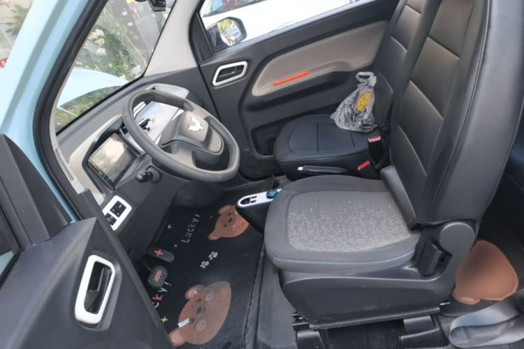 Used Wuling Hongguang MINIEV 2020 Freedom Version Lithium Iron Phosphate Left Front Seat