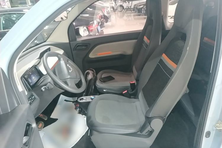 Used Wuling Hongguang MINIEV 2020 Freedom Version Lithium Iron Phosphate Left Front Seat