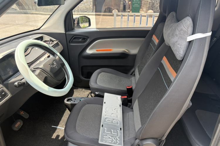 Used Wuling Hongguang MINIEV 2020 Enjoyment Model Lithium Iron Phosphate Left Front Seat