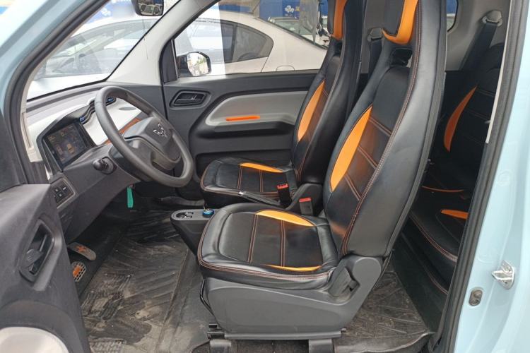 Used Wuling Hongguang MINIEV 2020 Freedom Version Lithium Iron Phosphate Left Front Seat