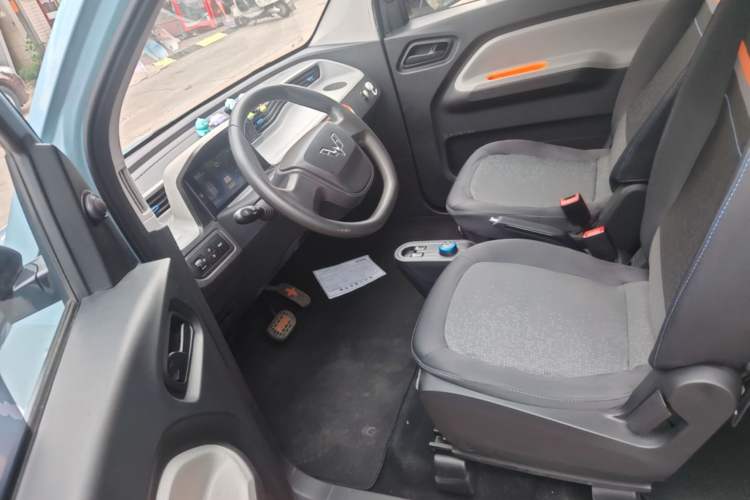 Used Wuling Hongguang MINIEV 2020 Enjoyment Model Lithium Iron Phosphate Left Front Seat