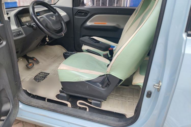 Used Wuling Hongguang MINIEV 2020 Easy Version Lithium-Ion Battery Left Front Seat