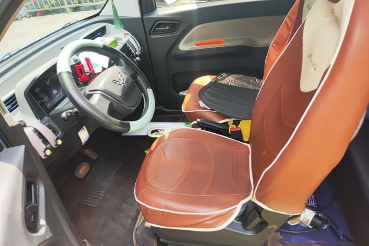 Used Wuling Hongguang MINIEV 2020 Zizai Version Lithium-NMC Left Front Seat