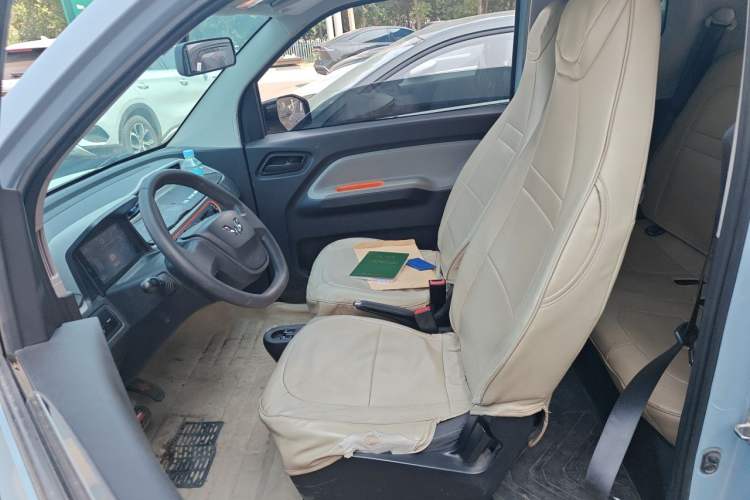 Used Wuling Hongguang MINIEV 2020 Enjoyment Model Lithium Iron Phosphate Left Front Seat