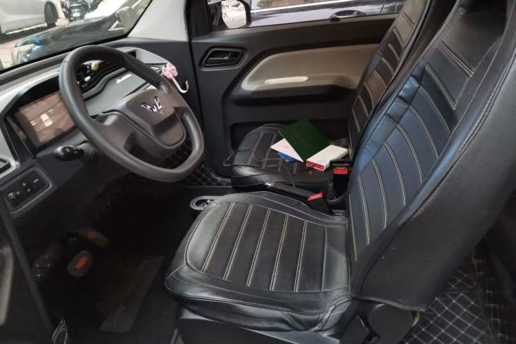 Used Wuling Hongguang MINIEV 2020 Enjoy Edition Lithium-Ion Battery Left Front Seat