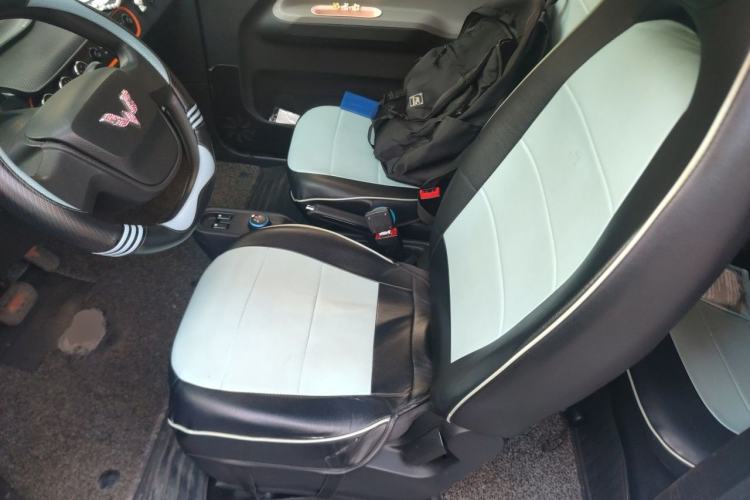 Used Wuling Hongguang MINIEV 2020 Enjoyment Model Lithium Iron Phosphate Left Front Seat