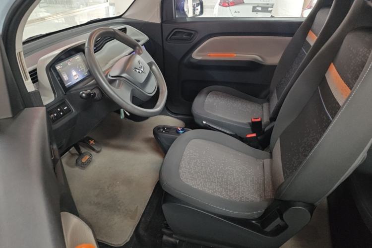 Used Wuling Hongguang MINIEV 2020 Enjoyment Model Lithium Iron Phosphate Left Front Seat