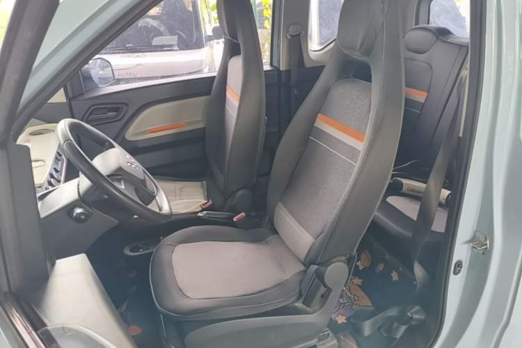 Used Wuling Hongguang MINIEV 2020 Freedom Version Lithium Iron Phosphate Left Front Seat