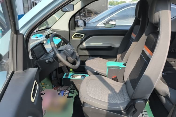 Used Wuling Hongguang MINIEV 2020 Freedom Version Lithium Iron Phosphate Left Front Seat