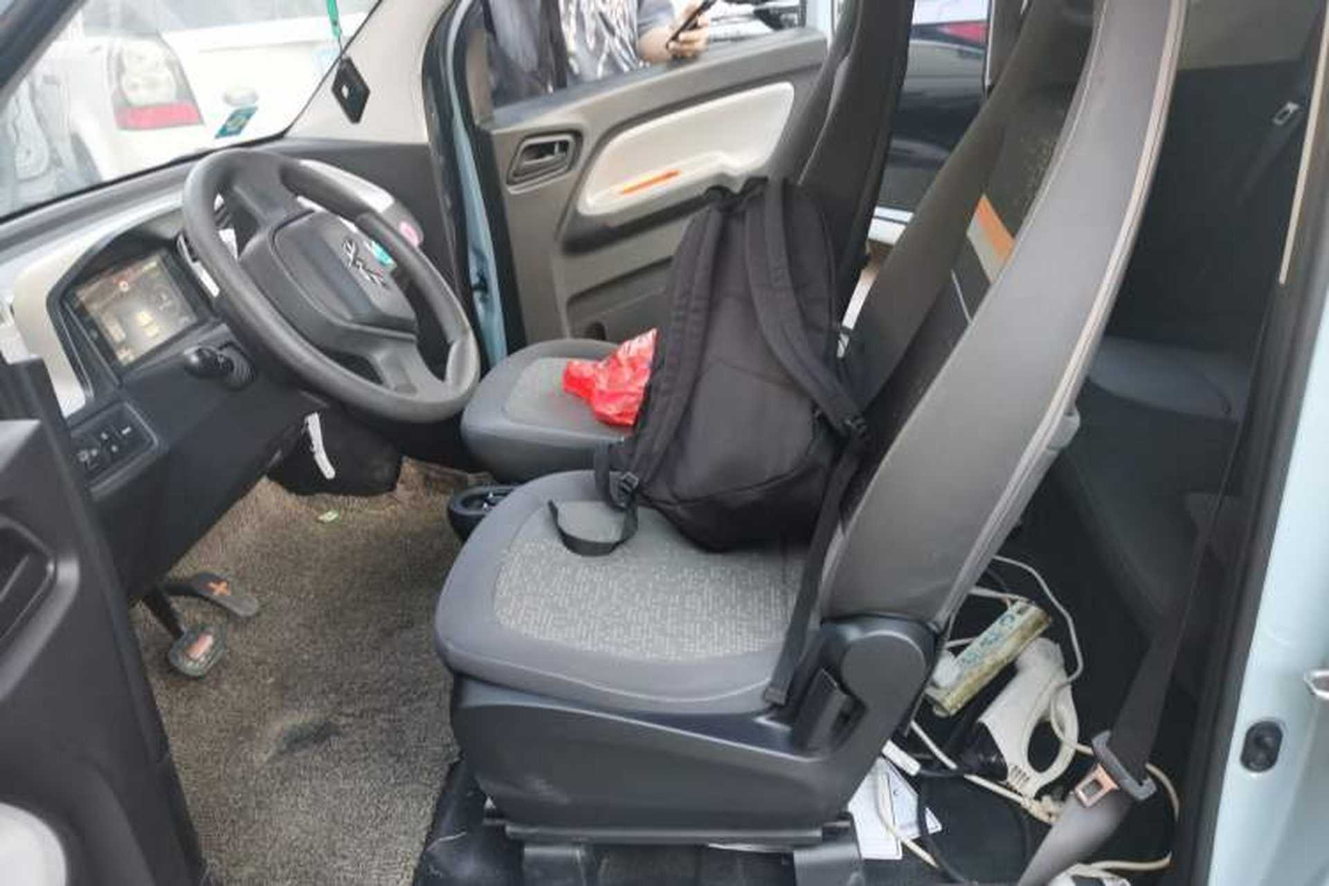Used Wuling Hongguang MINIEV 2020 Easy Version Lithium-Ion Battery Left Front Seat