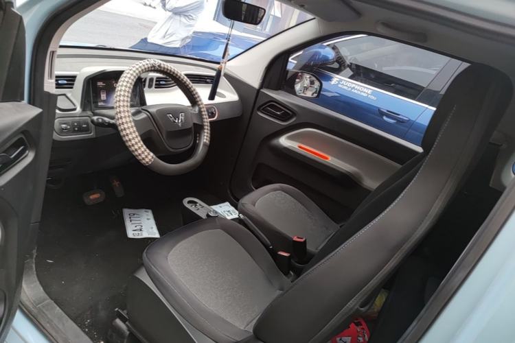 Used Wuling Hongguang MINIEV 2020 Freedom Version Lithium Iron Phosphate Left Front Seat