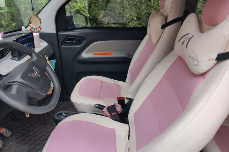 Used Wuling Hongguang MINIEV 2020 Freedom Version Lithium Iron Phosphate Left Front Seat