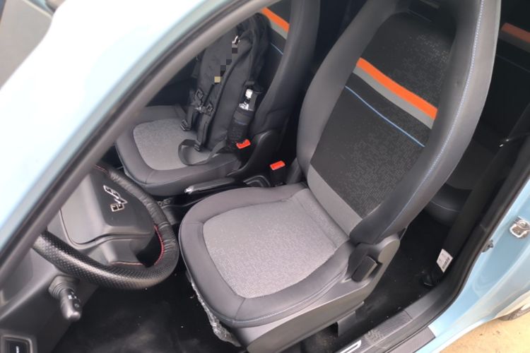 Used Wuling Hongguang MINIEV 2020 Freedom Version Lithium Iron Phosphate Left Front Seat