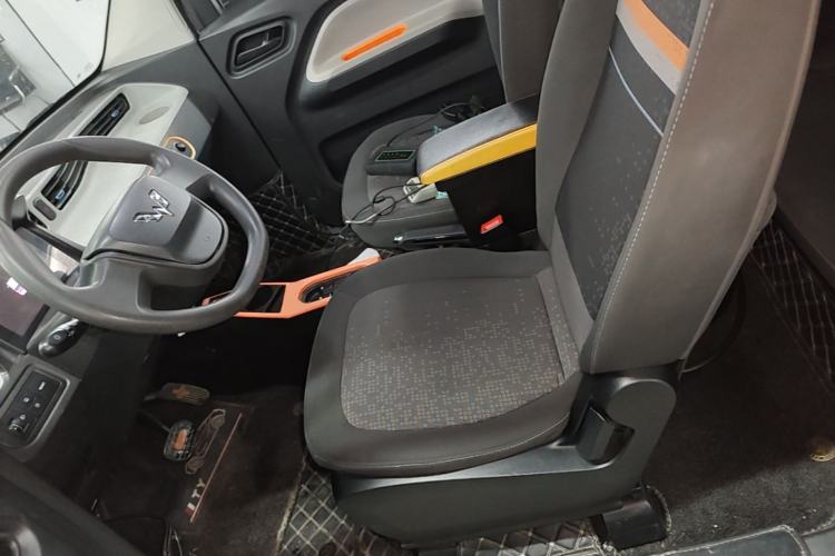 Used Wuling Hongguang MINIEV 2020 Freedom Version Lithium Iron Phosphate Left Front Seat