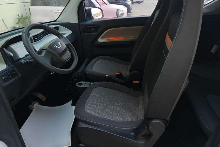 Used Wuling Hongguang MINIEV 2020 Zizai Version Lithium-NMC Left Front Seat