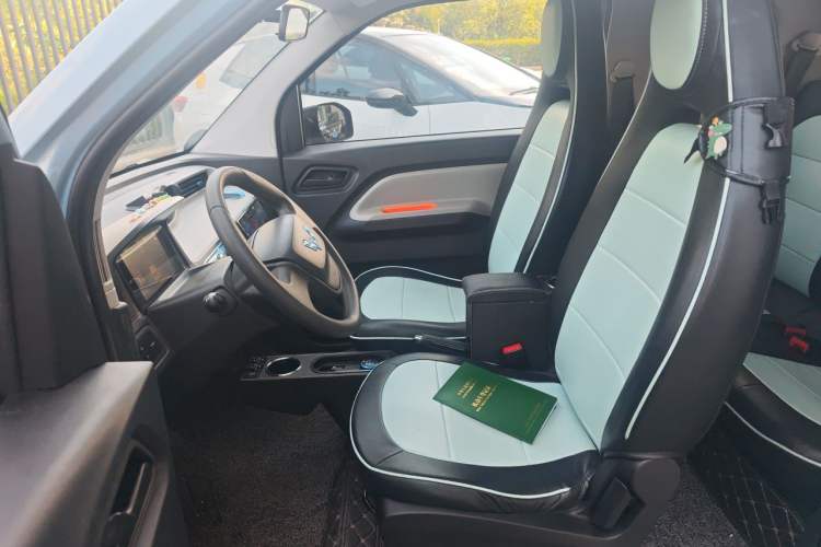 Used Wuling Hongguang MINIEV 2020 Enjoyment Model Lithium Iron Phosphate Left Front Seat