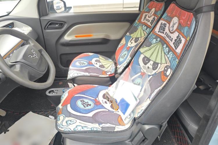 Used Wuling Hongguang MINIEV 2020 Zizai Version Lithium-NMC Left Front Seat