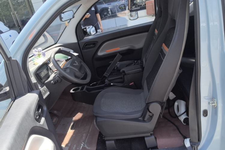 Used Wuling Hongguang MINIEV 2020 Lite Version Lithium Iron Phosphate Left Front Seat