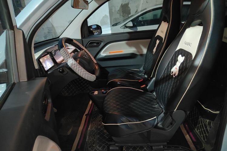 Used Wuling Hongguang MINIEV 2020 Zizai Version Lithium-NMC Left Front Seat