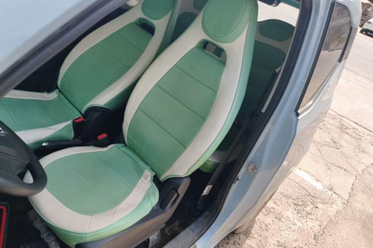 Used Wuling Hongguang MINIEV 2020 Enjoyment Model Lithium Iron Phosphate Left Front Seat