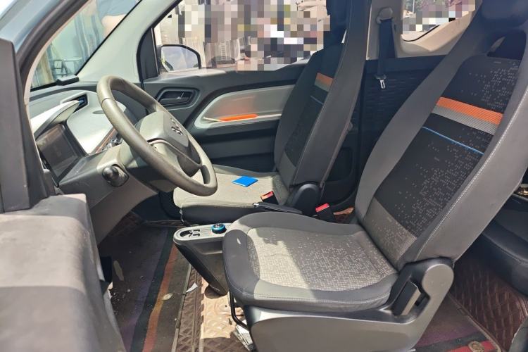 Used Wuling Hongguang MINIEV 2020 Zizai Version Lithium-NMC Left Front Seat