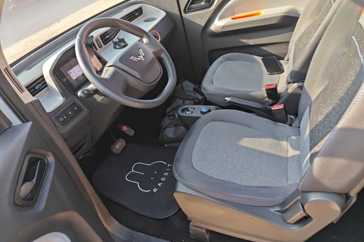 Used Wuling Hongguang MINIEV 2020 Lite Version Lithium Iron Phosphate Left Front Seat