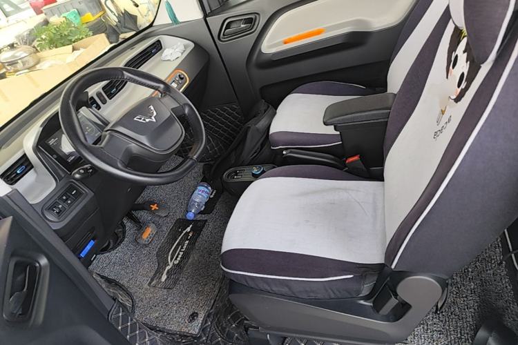 Used Wuling Hongguang MINIEV 2020 Enjoyment Model Lithium Iron Phosphate Left Front Seat