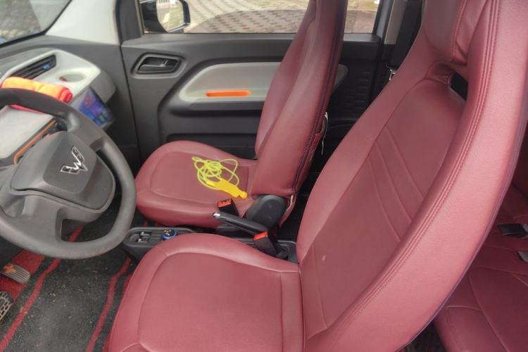Used Wuling Hongguang MINIEV 2020 Zizai Version Lithium-NMC Left Front Seat