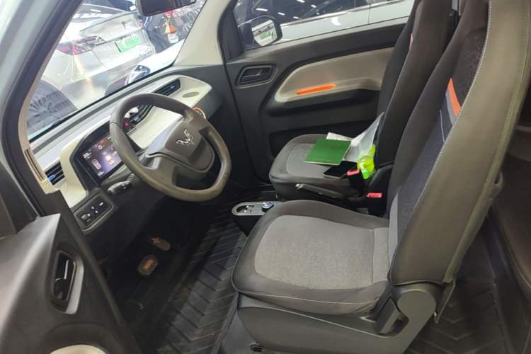 Used Wuling Hongguang MINIEV 2020 Enjoy Edition Lithium-Ion Battery Left Front Seat