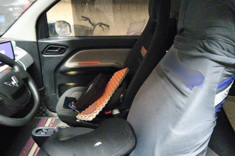 Used Wuling Hongguang MINIEV 2020 Freedom Version Lithium Iron Phosphate Left Front Seat