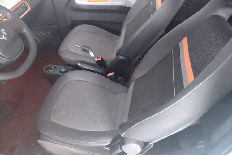 Used Wuling Hongguang MINIEV 2020 Freedom Version Lithium Iron Phosphate Left Front Seat