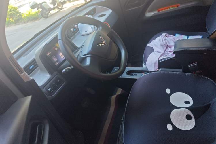 Used Wuling Hongguang MINIEV 2020 Enjoy Edition Lithium-Ion Battery Left Front Seat