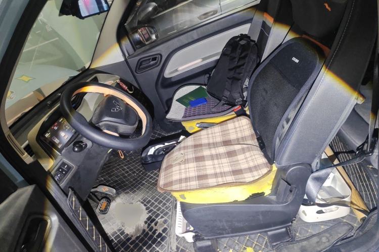 Used Wuling Hongguang MINIEV 2020 Freedom Version Lithium Iron Phosphate Left Front Seat
