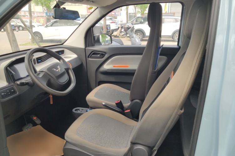 Used Wuling Hongguang MINIEV 2020 Freedom Version Lithium Iron Phosphate Left Front Seat