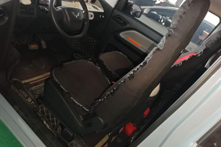 Used Wuling Hongguang MINIEV 2020 Zizai Version Lithium-NMC Left Front Seat