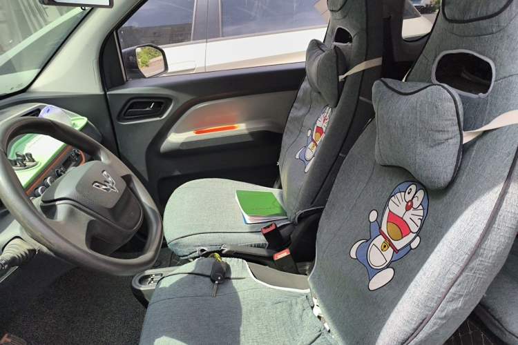 Used Wuling Hongguang MINIEV 2020 Enjoyment Model Lithium Iron Phosphate Left Front Seat
