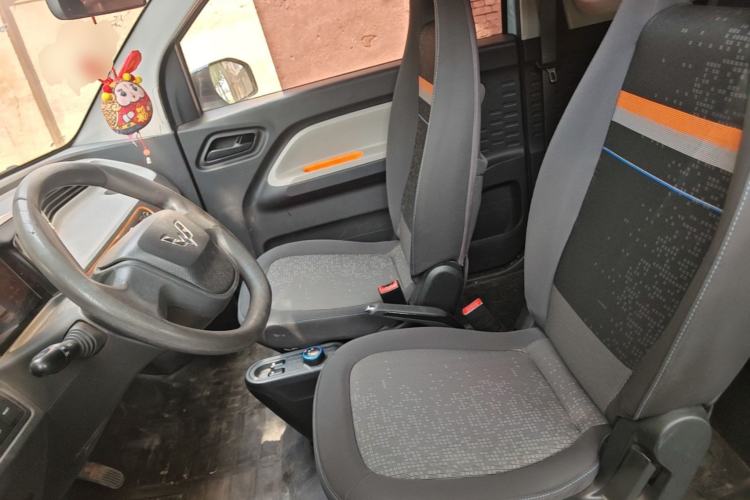 Used Wuling Hongguang MINIEV 2020 Freedom Version Lithium Iron Phosphate Left Front Seat