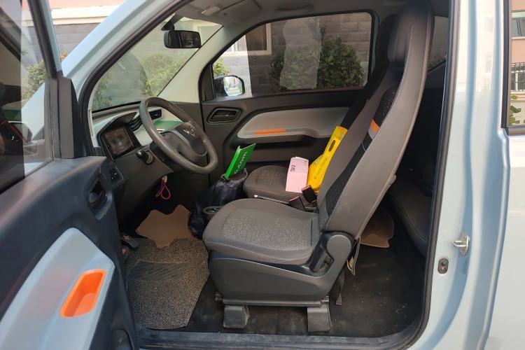 Used Wuling Hongguang MINIEV 2020 Zizai Version Lithium-NMC Left Front Seat