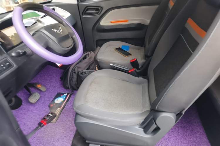 Used Wuling Hongguang MINIEV 2020 Enjoyment Model Lithium Iron Phosphate Left Front Seat
