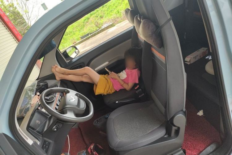 Used Wuling Hongguang MINIEV 2020 Enjoyment Model Lithium Iron Phosphate Left Front Seat