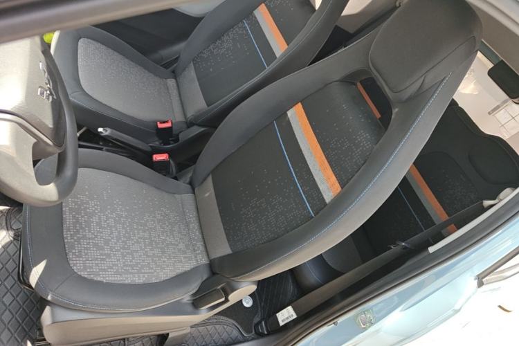 Used Wuling Hongguang MINIEV 2020 Freedom Version Lithium Iron Phosphate Left Front Seat