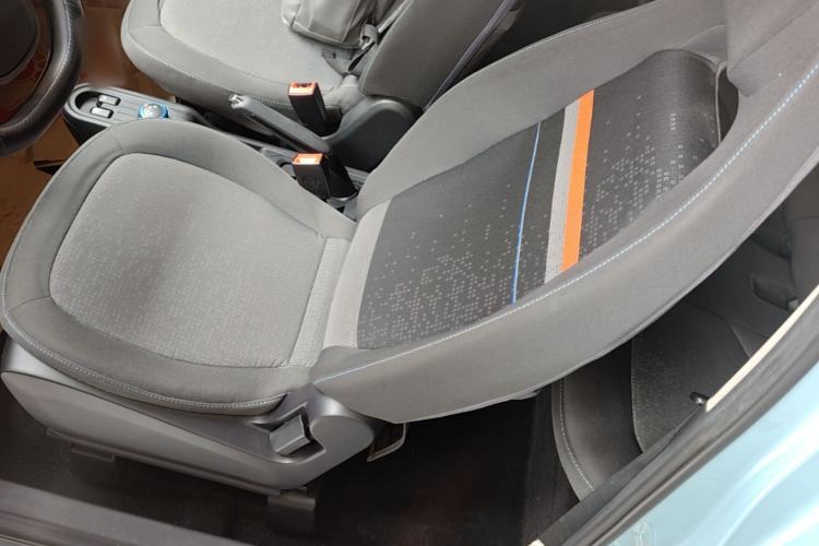 Used Wuling Hongguang MINIEV 2020 Enjoyment Model Lithium Iron Phosphate Left Front Seat