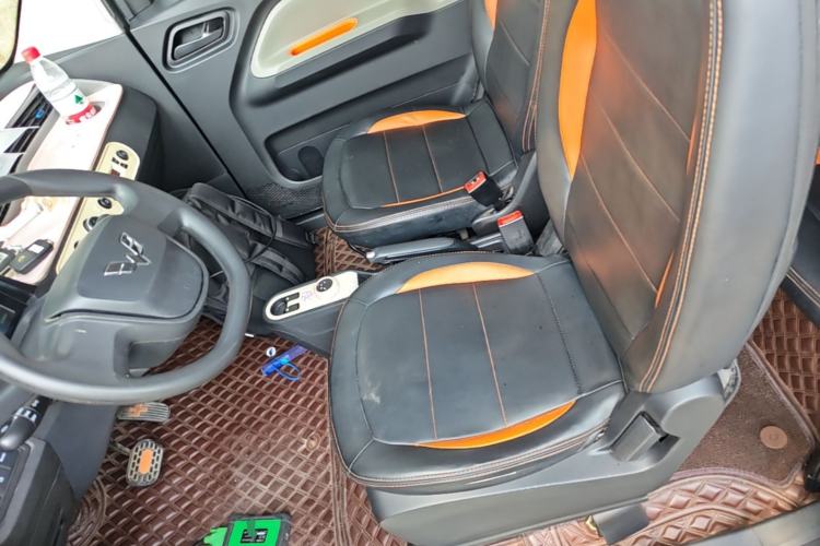 Used Wuling Hongguang MINIEV 2020 Enjoyment Model Lithium Iron Phosphate Left Front Seat