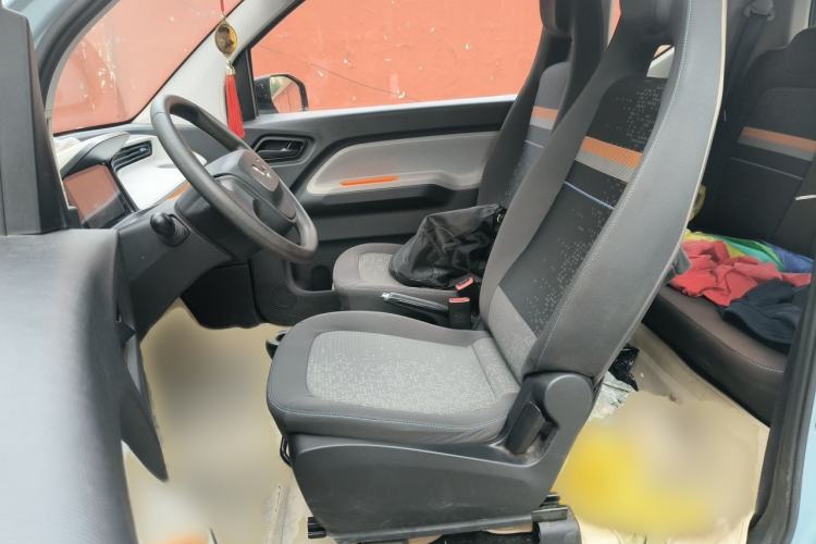 Used Wuling Hongguang MINIEV 2020 Freedom Version Lithium Iron Phosphate Left Front Seat